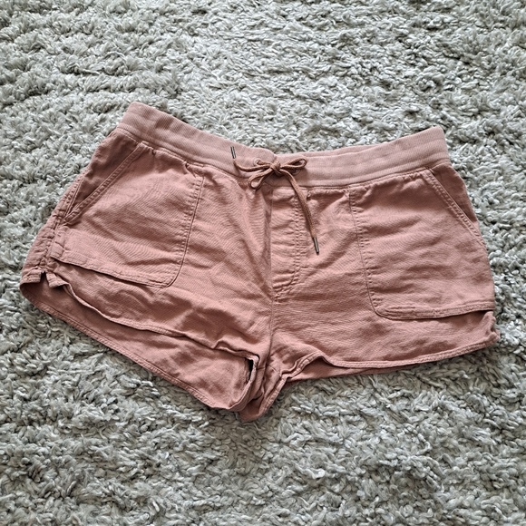 Community | Blush pink cute casual weight fabric womens shorts - Picture 2 of 9